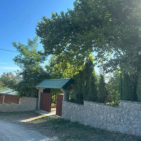 Merjem Villa *